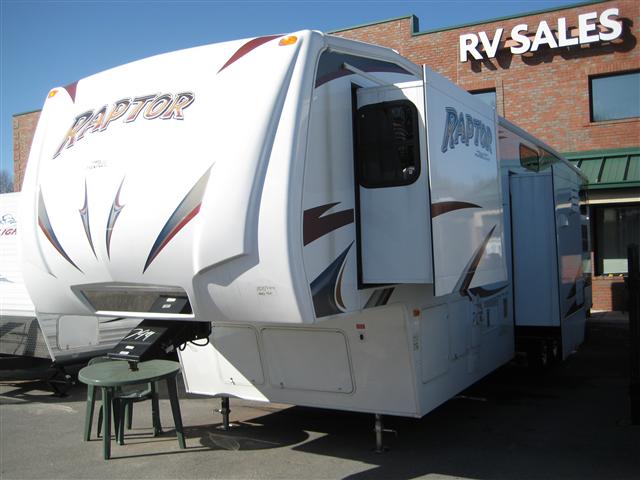 New 2010 Keystone Raptor 3912LEV Fifth Wheel Toyhauler For Sale